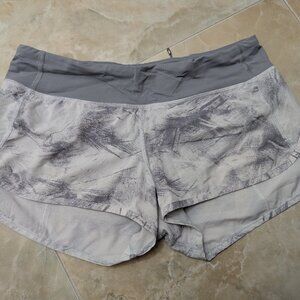 Lululemon Speed Up High Rise 4" shorts - Women's 4